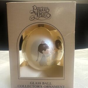 Vintage Precious Moments Christmas Glass Ball Ornament. They Followed The Star